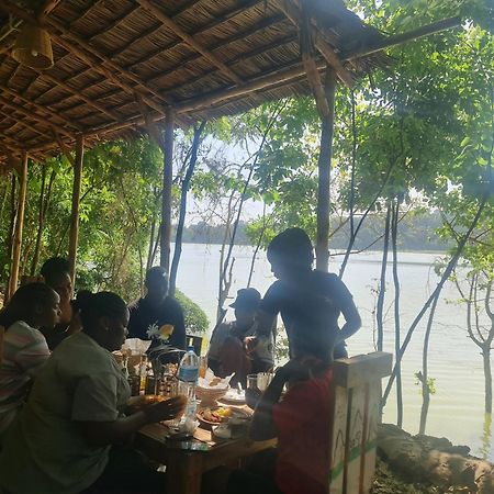 Holiday Cottage By The River, Αρούσα Εξωτερικό φωτογραφία