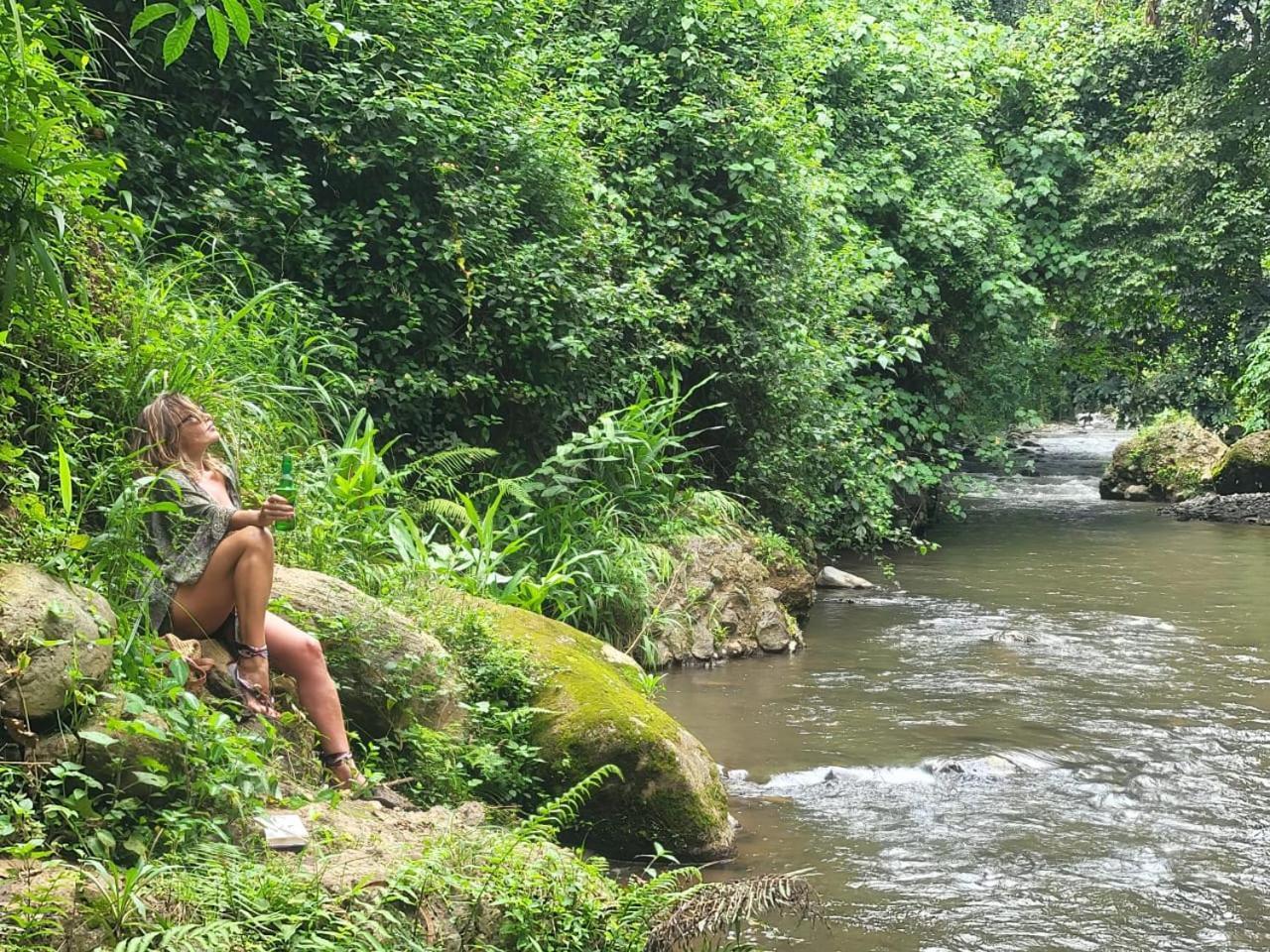 Holiday Cottage By The River, Αρούσα Εξωτερικό φωτογραφία
