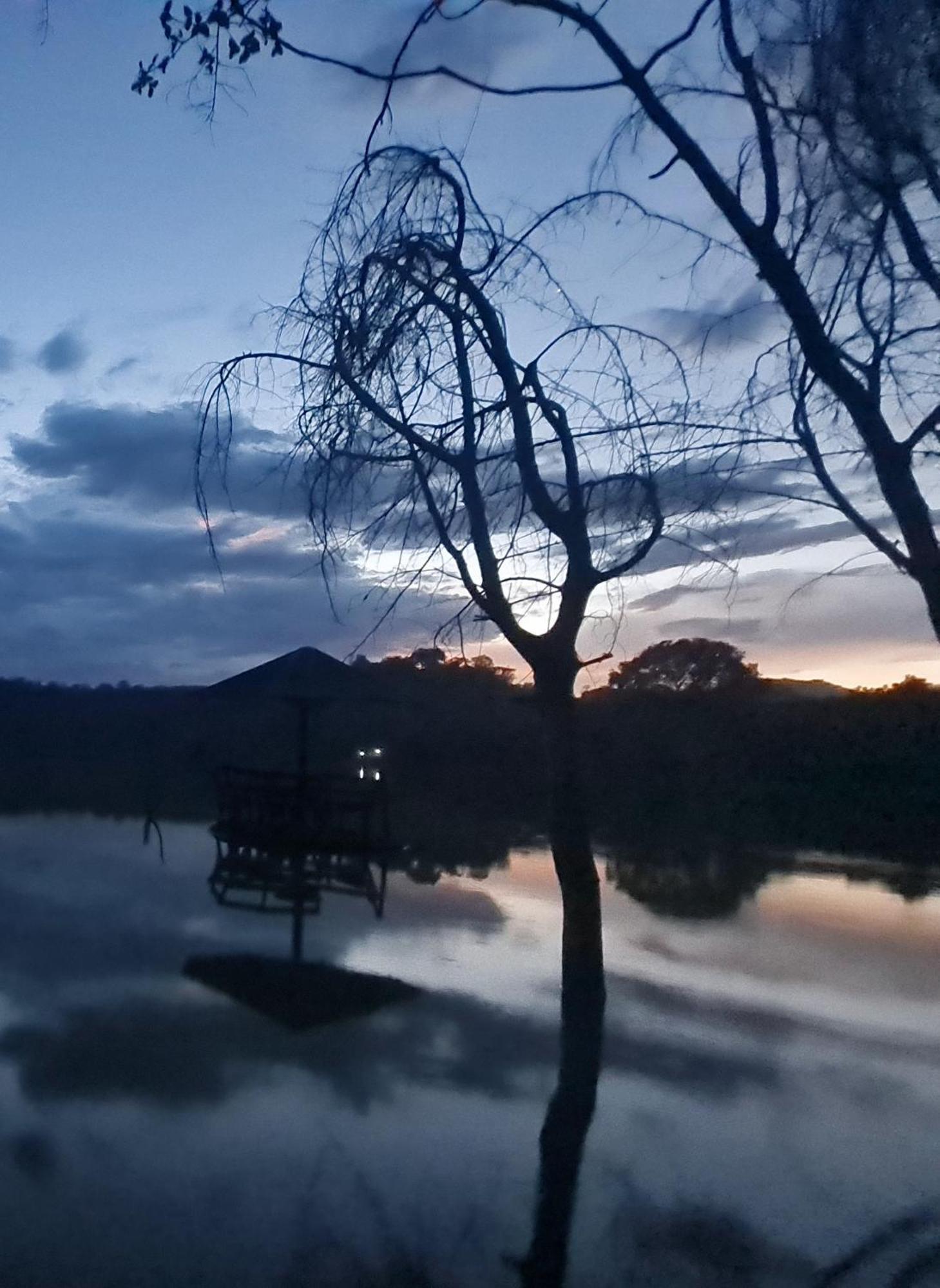 Holiday Cottage By The River, Αρούσα Εξωτερικό φωτογραφία