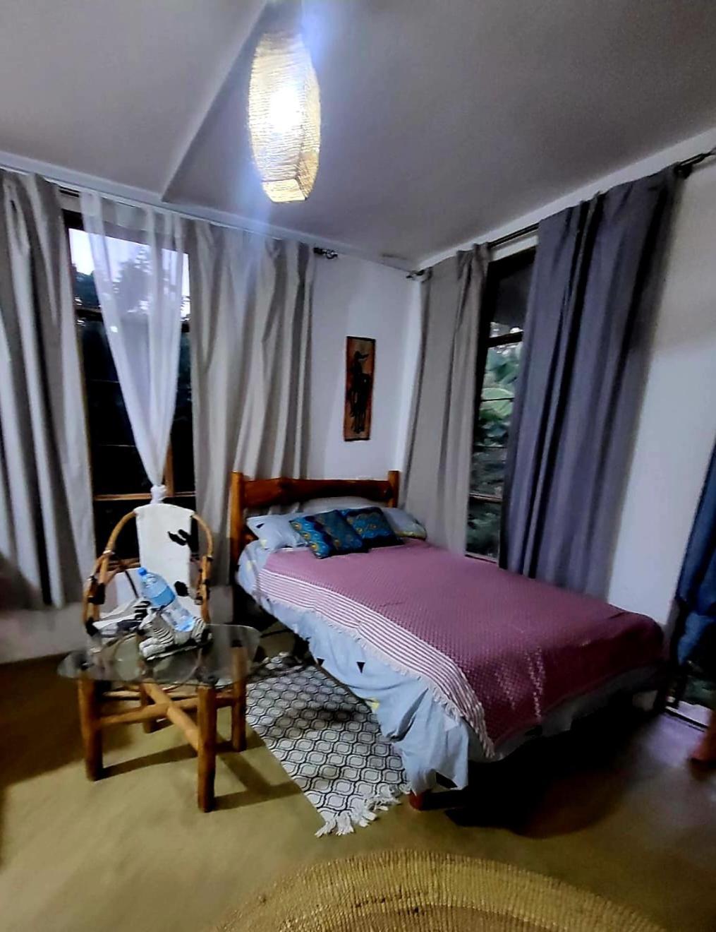 Holiday Cottage By The River, Αρούσα Εξωτερικό φωτογραφία